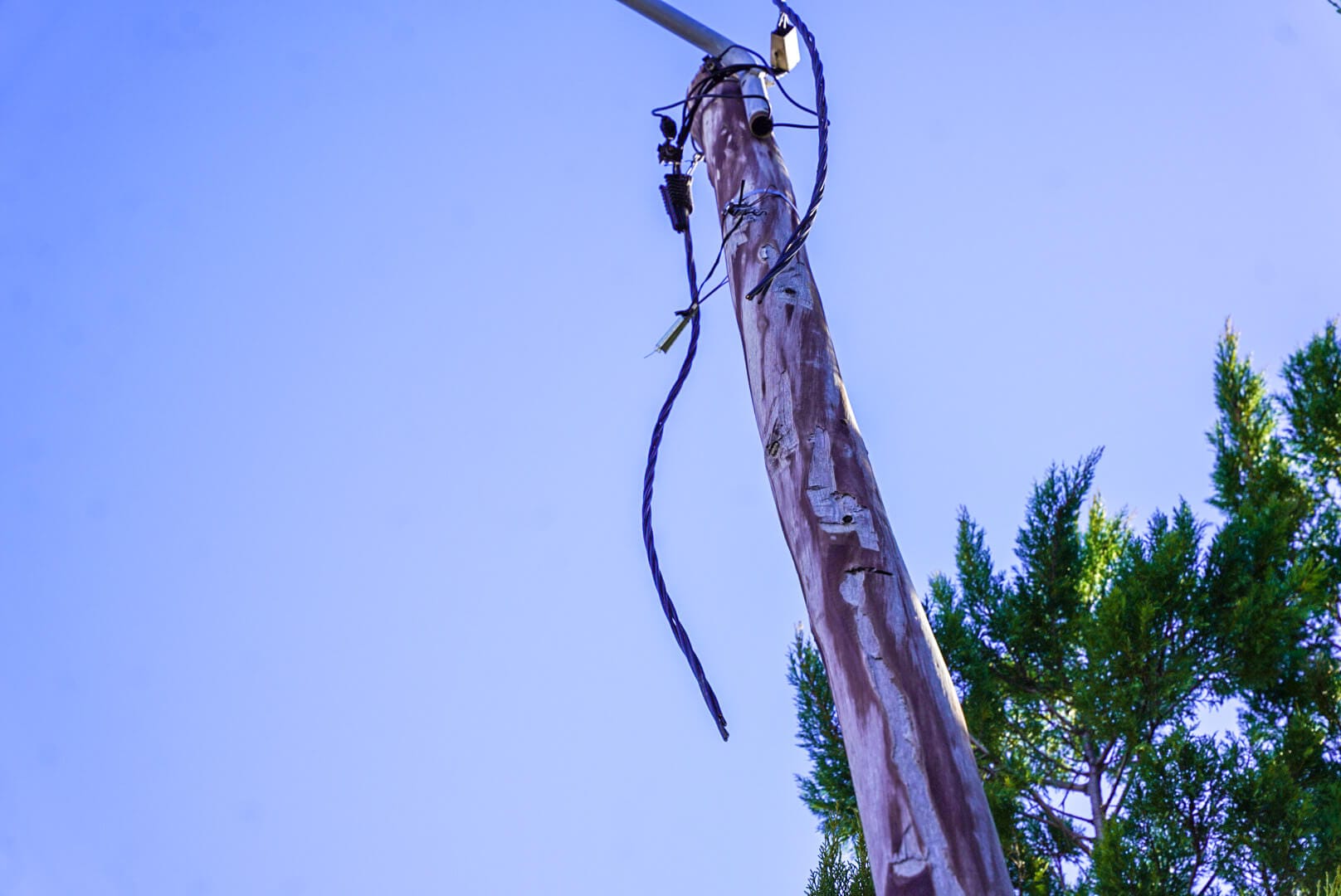 Robo cables en Rawson