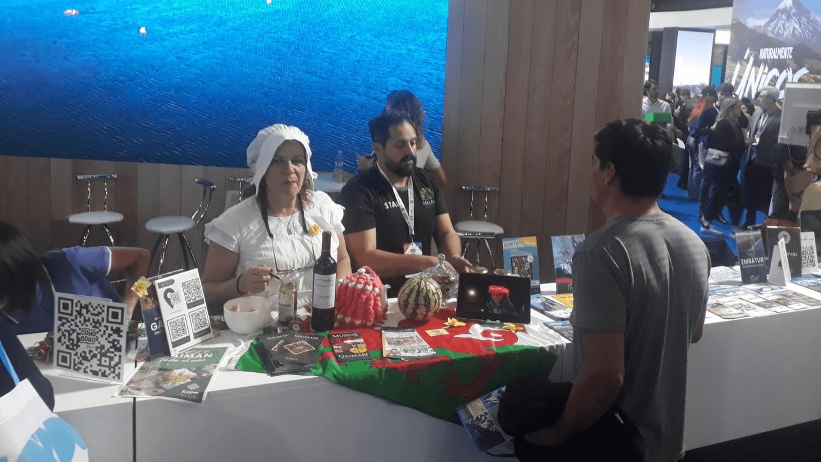 Feria turismo Dolavon