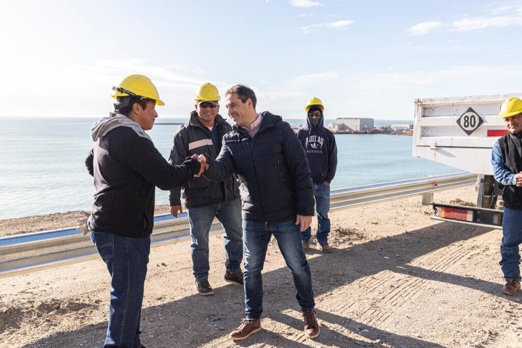 Luque intendente comodoro