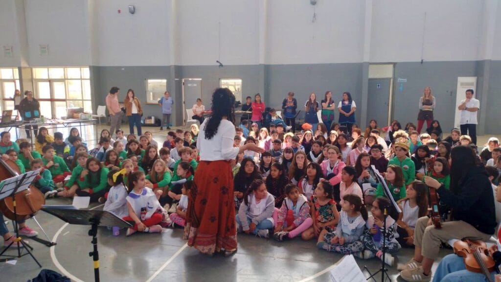 Ensayo en la Escuela Nº 794