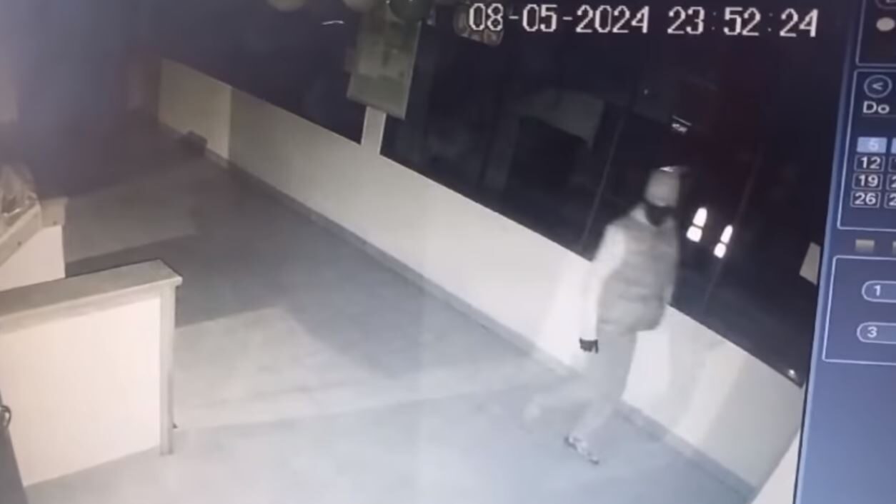 robo en el natatorio