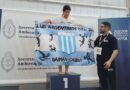 Briana la primera deportista de Gaiman en obtener oro en natación